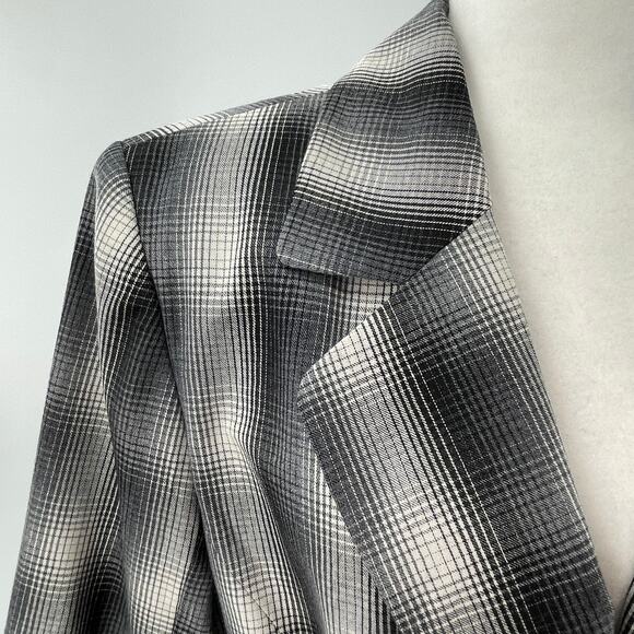 Ports International Vintage Black Gray Ombre Plaid Long Belted Jacket 10 - Picture 5 of 12